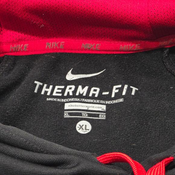Nike Therma Fit Pullover Hoodie Sweatshirt Black Red Center Swoosh Sweater - Picture 3 of 7